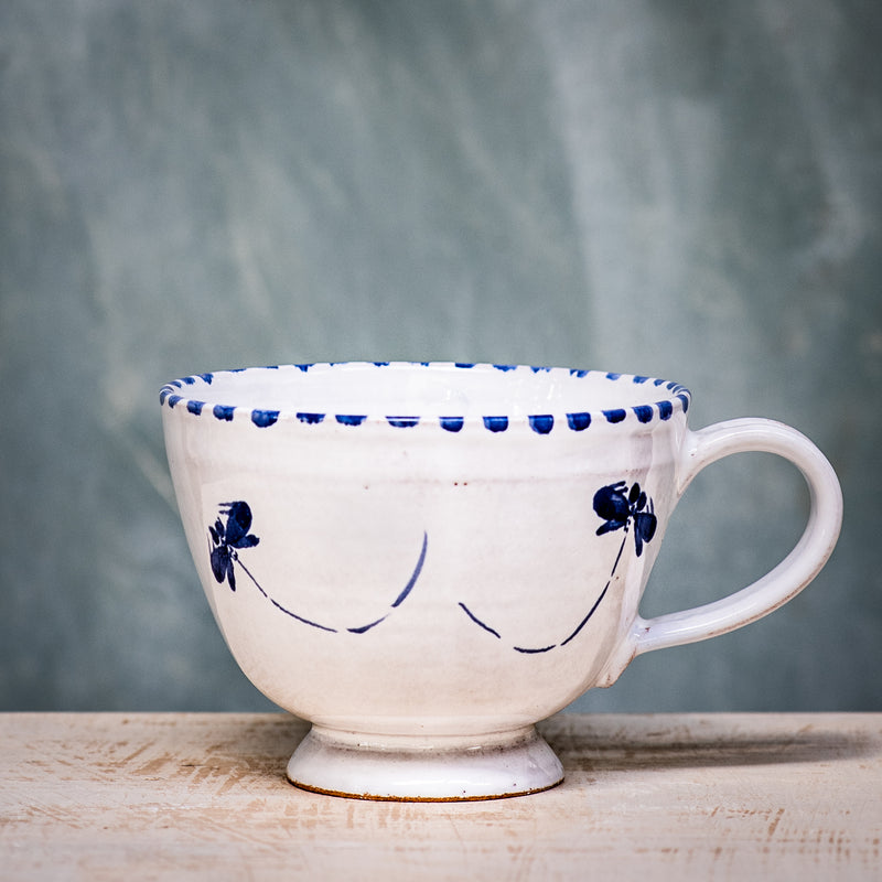 Tea Cup with Foot